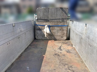 三菱ふそうキャンターアルミブロック小型（2t・3t）[写真10]