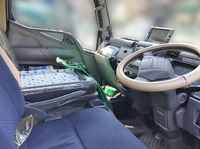 三菱ふそうキャンターアルミブロック小型（2t・3t）[写真20]