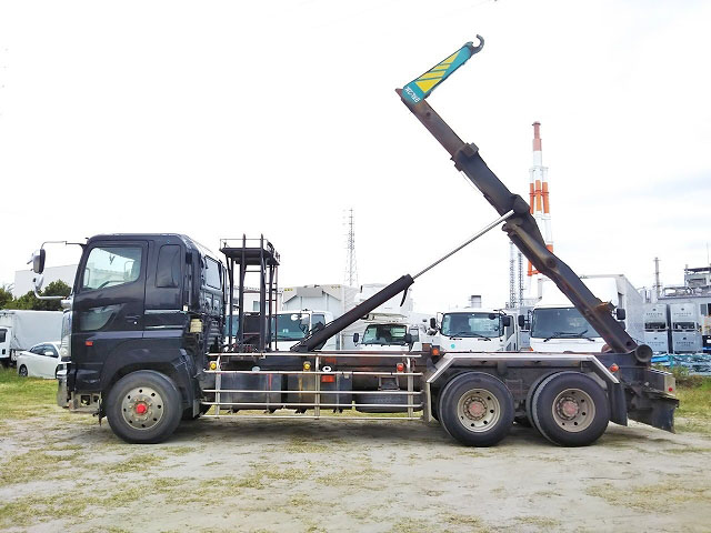 日野プロフィアコンテナ専用車大型（10t）[写真06]