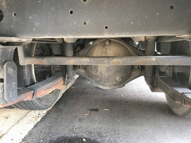 三菱ふそうキャンターダンプ・クレーン付小型（2t・3t）[写真14]