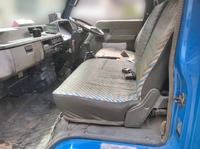 三菱ふそうキャンターダンプ・クレーン付小型（2t・3t）[写真20]