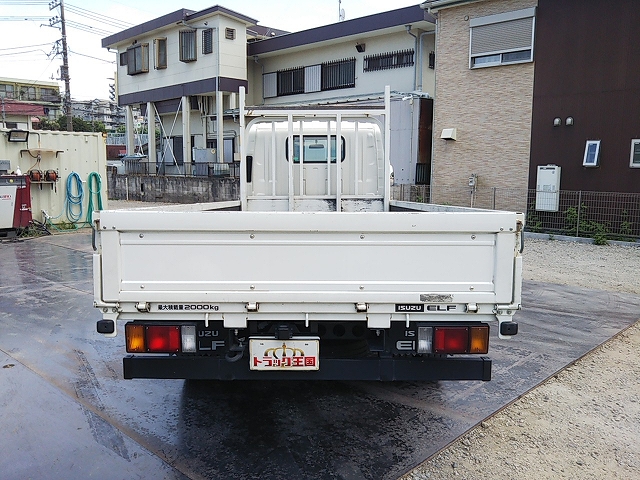 いすゞエルフ平ボディ小型（2t・3t）[写真11]