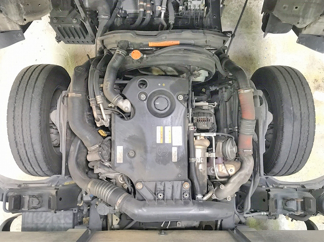 いすゞエルフ平ボディ小型（2t・3t）[写真20]