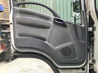 いすゞエルフ平ボディ小型（2t・3t）[写真24]