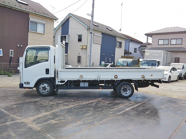 いすゞエルフ平ボディ小型（2t・3t）[写真05]