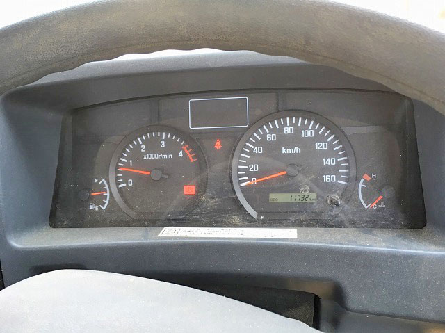 いすゞエルフ平ボディ小型（2t・3t）[写真26]