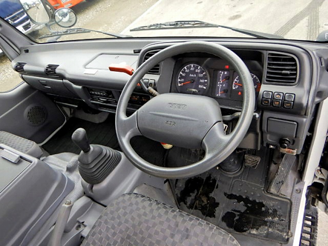 いすゞエルフユニック5段小型（2t・3t）[写真19]