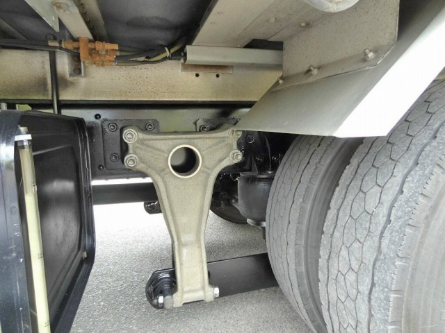 日野レンジャーアルミウイング中型（4t）[写真22]