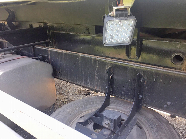 いすゞギガ深ダンプ（土砂禁ダンプ）大型（10t）[写真19]