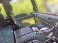 いすゞギガ深ダンプ（土砂禁ダンプ）大型（10t）[写真20]