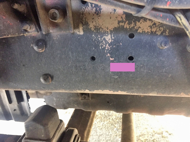 いすゞギガ深ダンプ（土砂禁ダンプ）大型（10t）[写真25]