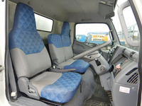 三菱ふそうキャンター保冷バン小型（2t・3t）[写真21]