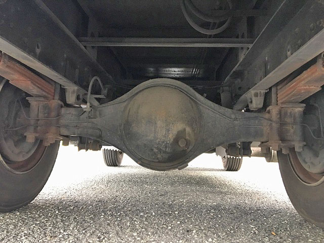 いすゞエルフパッカー車（塵芥車）小型（2t・3t）[写真24]