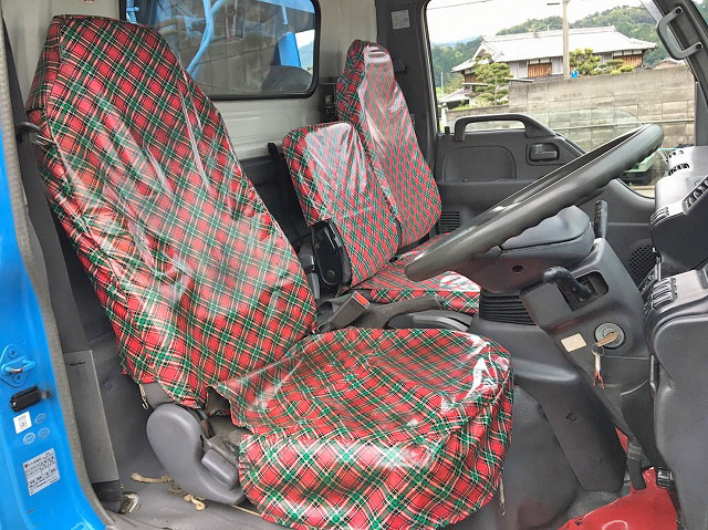 いすゞエルフパッカー車（塵芥車）小型（2t・3t）[写真31]