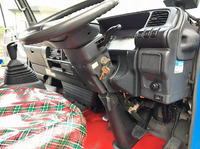 いすゞエルフパッカー車（塵芥車）小型（2t・3t）[写真32]