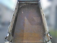 三菱ふそうキャンターダンプ小型（2t・3t）[写真06]