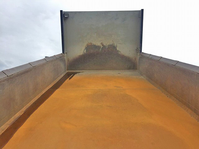 日野プロフィアダンプ大型（10t）[写真10]