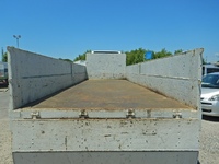 三菱ふそうファイター平ボディ増トン（6t・8t）[写真15]