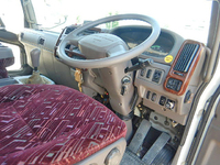 三菱ふそうファイター平ボディ増トン（6t・8t）[写真18]