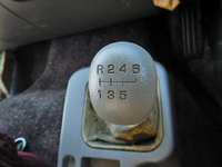 三菱ふそうファイター平ボディ増トン（6t・8t）[写真20]