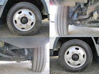 三菱ふそうキャンター幌ウイング小型（2t・3t）[写真16]