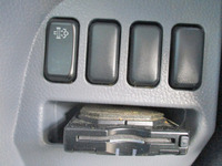 三菱ふそうキャンター幌ウイング小型（2t・3t）[写真26]