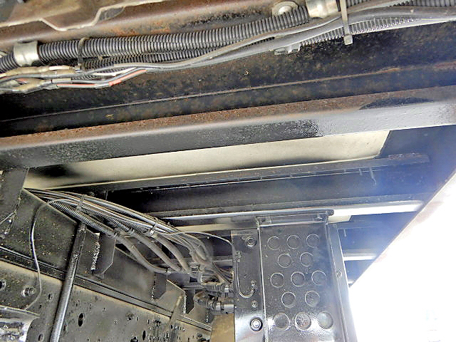 三菱ふそうキャンターアルミウイング小型（2t・3t）[写真14]