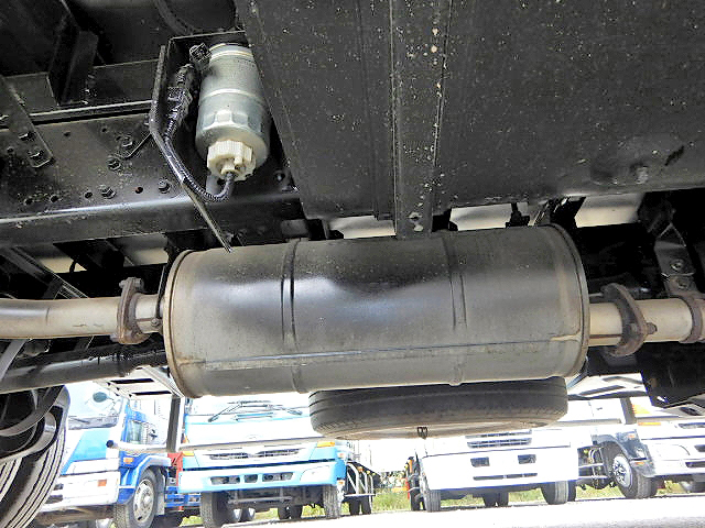 三菱ふそうキャンターアルミウイング小型（2t・3t）[写真21]