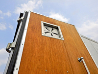 三菱ふそうキャンターアルミウイング小型（2t・3t）[写真05]