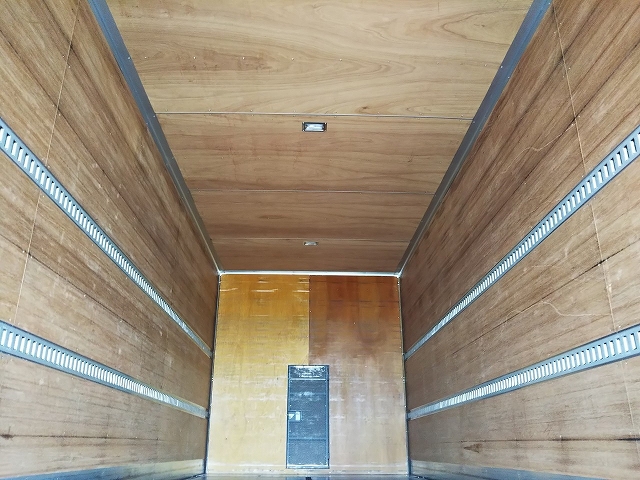 日野レンジャーアルミバン中型（4t）[写真13]