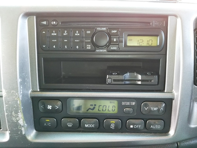 日野レンジャーアルミバン中型（4t）[写真33]