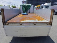 三菱ふそうキャンターアルミブロック小型（2t・3t）[写真05]