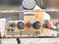 いすゞエルフ高所作業車小型（2t・3t）[写真17]