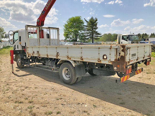 いすゞフォワードユニック4段中型（4t）[写真04]