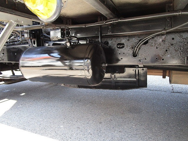 日野レンジャーアルミウイング中型（4t）[写真35]