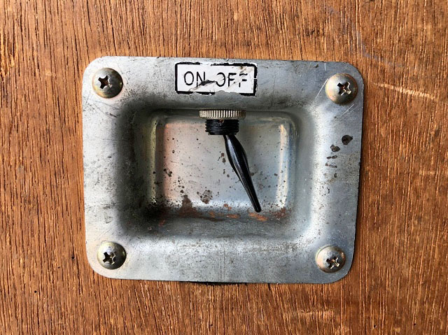 いすゞエルフアルミバン小型（2t・3t）[写真13]