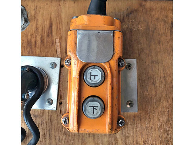 いすゞエルフアルミバン小型（2t・3t）[写真14]