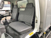 いすゞエルフアルミバン小型（2t・3t）[写真30]