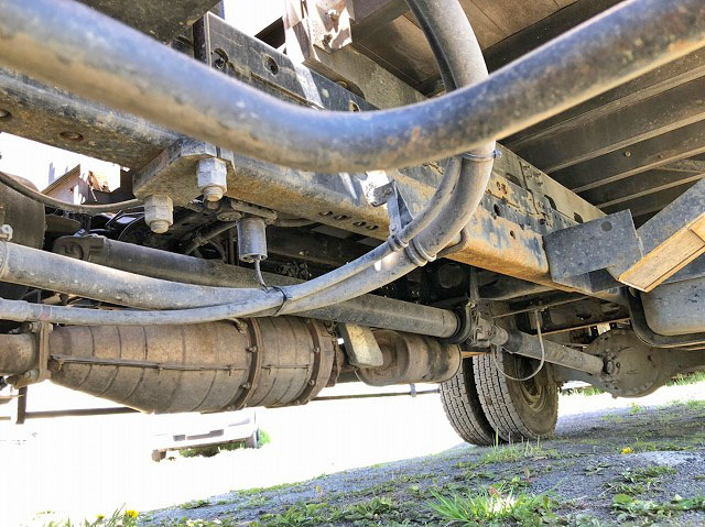 いすゞフォワードユニック4段中型（4t）[写真27]