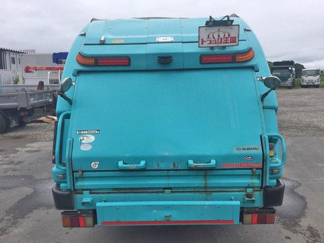 日野デュトロパッカー車（塵芥車）小型（2t・3t）[写真11]