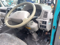 日野デュトロパッカー車（塵芥車）小型（2t・3t）[写真29]