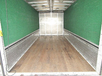 いすゞフォワードアルミウイング中型（4t）[写真17]