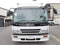 いすゞフォワードアルミウイング中型（4t）[写真09]