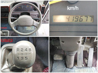 三菱ふそうファイターアルミブロック中型（4t）[写真34]