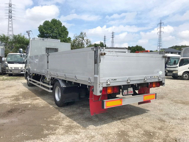 三菱ふそうファイターアルミブロック中型（4t）[写真04]