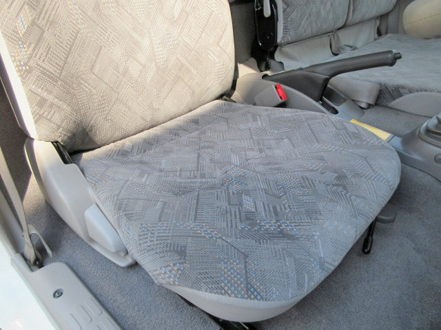 トヨタトヨエースパネルバン小型（2t・3t）[写真30]