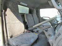 トヨタトヨエースパネルバン小型（2t・3t）[写真31]