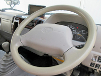 トヨタトヨエースパネルバン小型（2t・3t）[写真34]