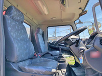 日野レンジャーユニック4段中型（4t）[写真34]