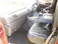 いすゞギガアルミウイング大型（10t）[写真30]